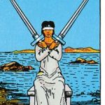 小アルカナ「ソードの2」の正位置と逆位置の意味を徹底解説！